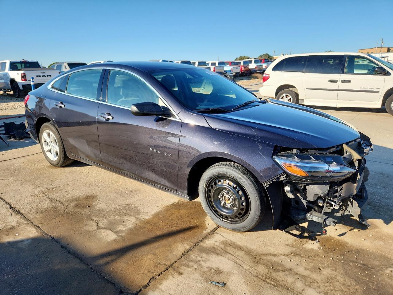 2023 Chevrolet Malibu Lt - Фото 4