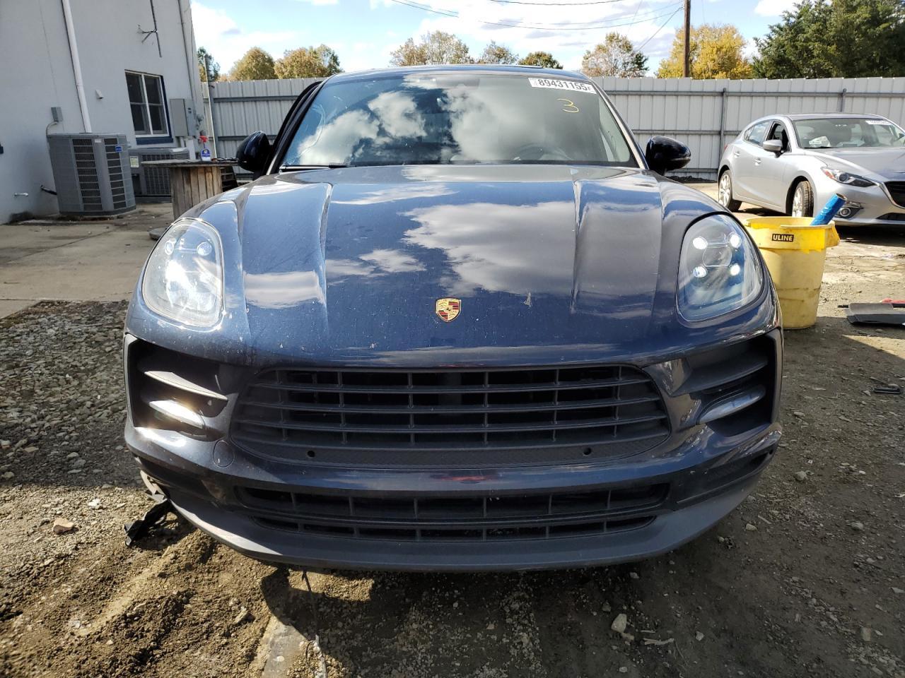 2020 Porsche Macan - Image 5