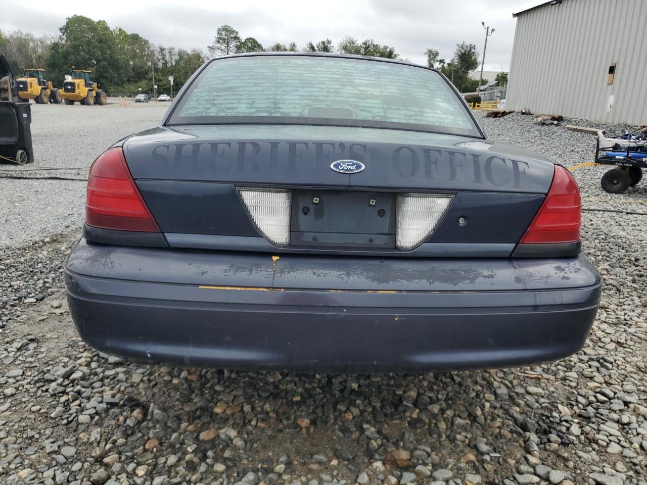 2003 Ford Crown Victoria Police Interceptor - Image 6