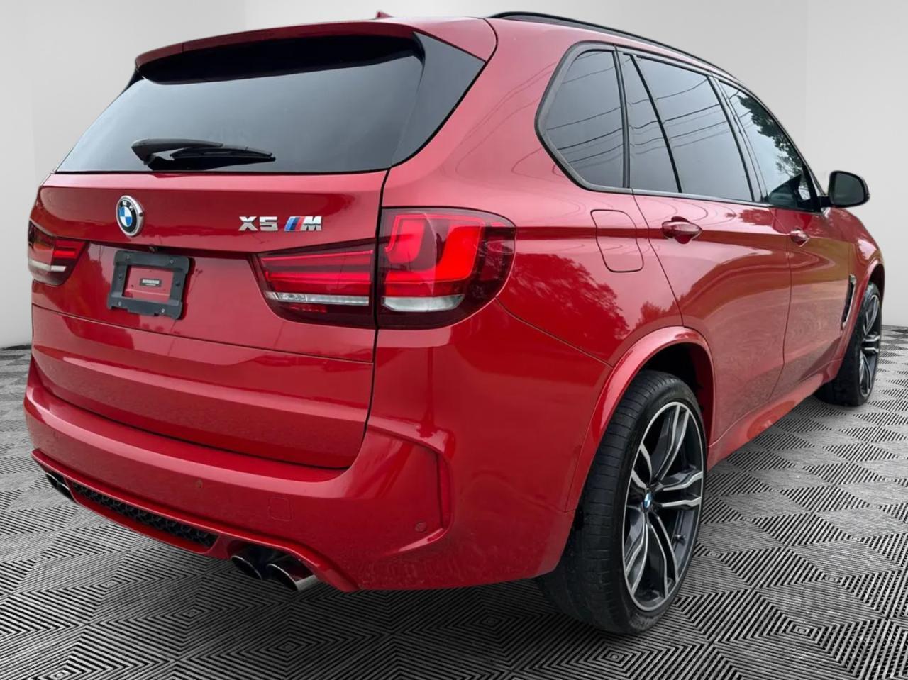 2016 BMW X5 M - Фото 4
