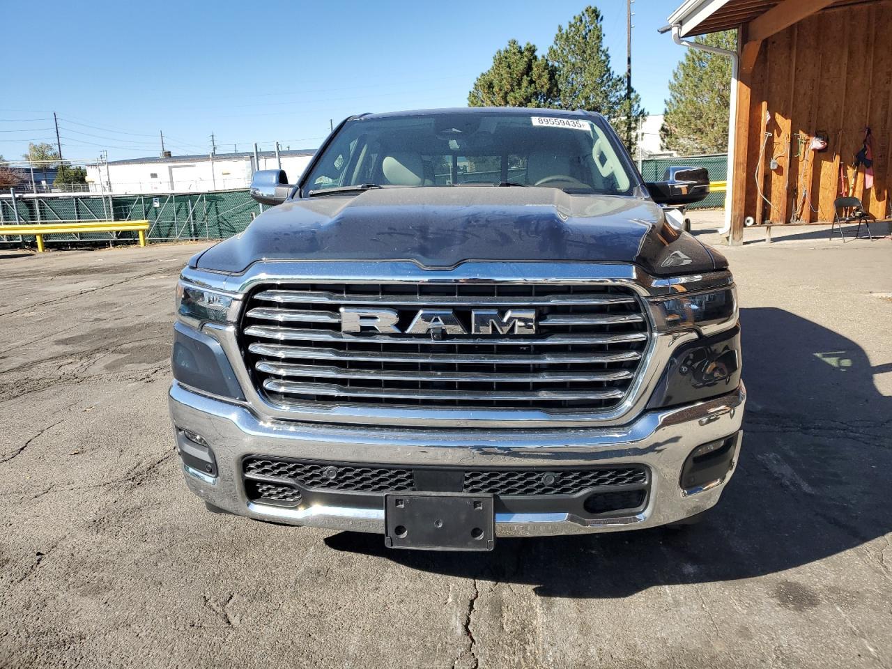 2025 Ram 1500 Laramie - Фото 5