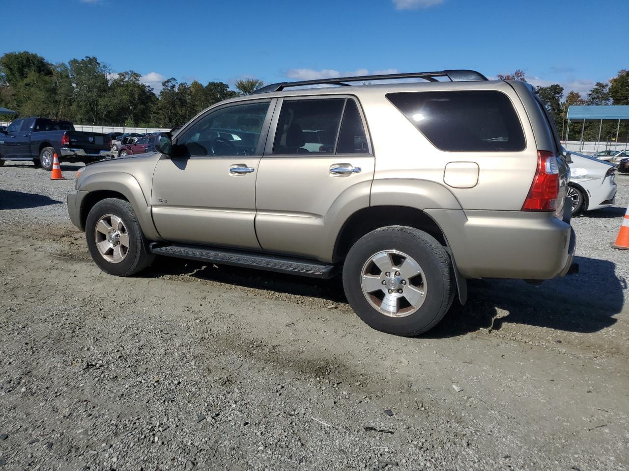 2006 Toyota 4Runner Sr5 - Фото 2