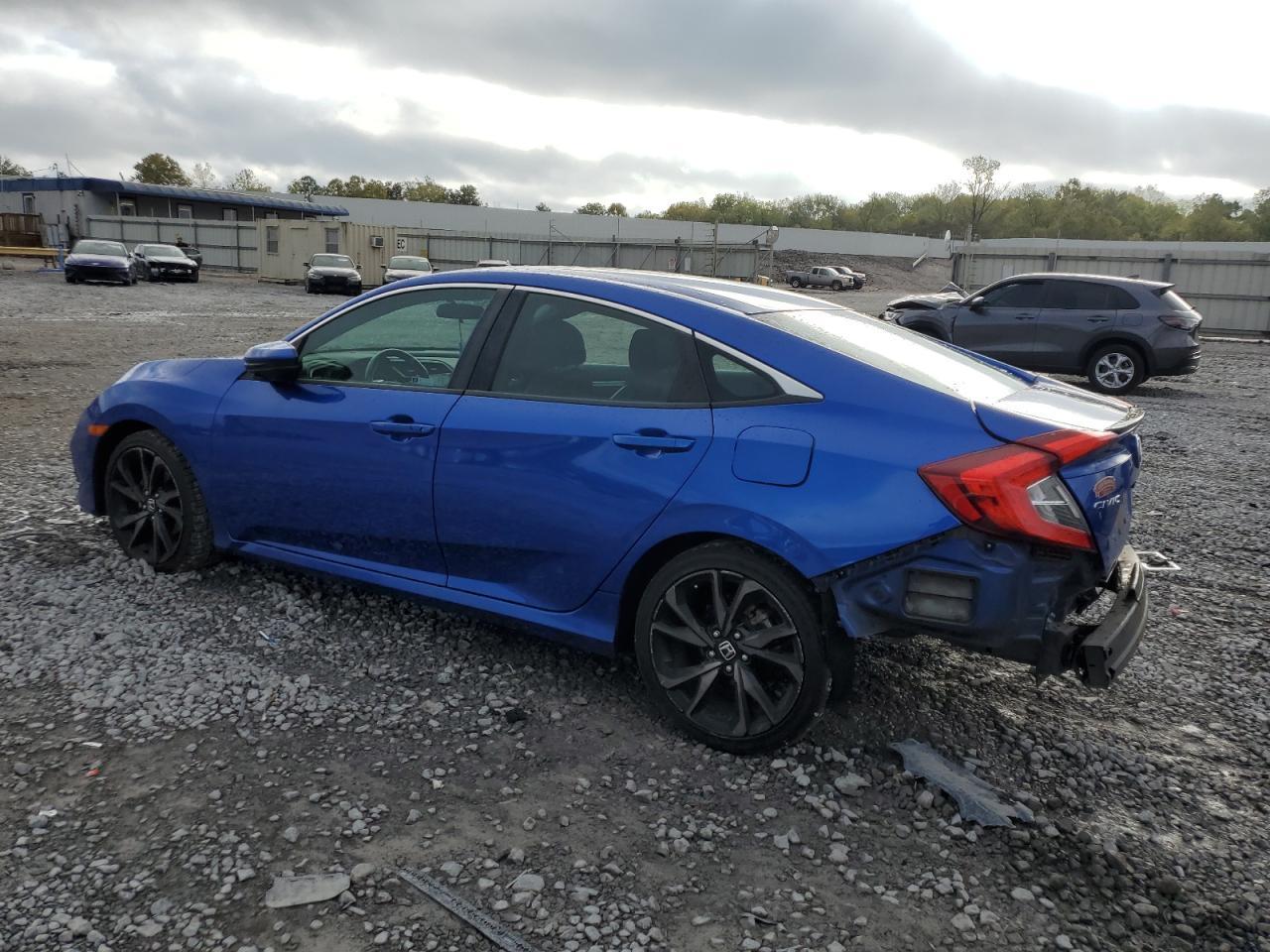 2019 Honda Civic Sport - Фото 2
