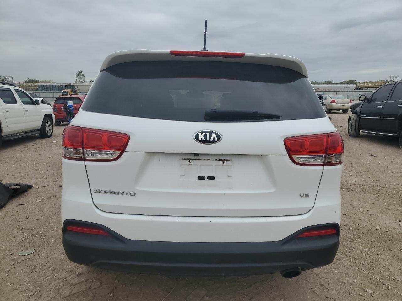 2017 Kia Sorento Lx - Фото 6