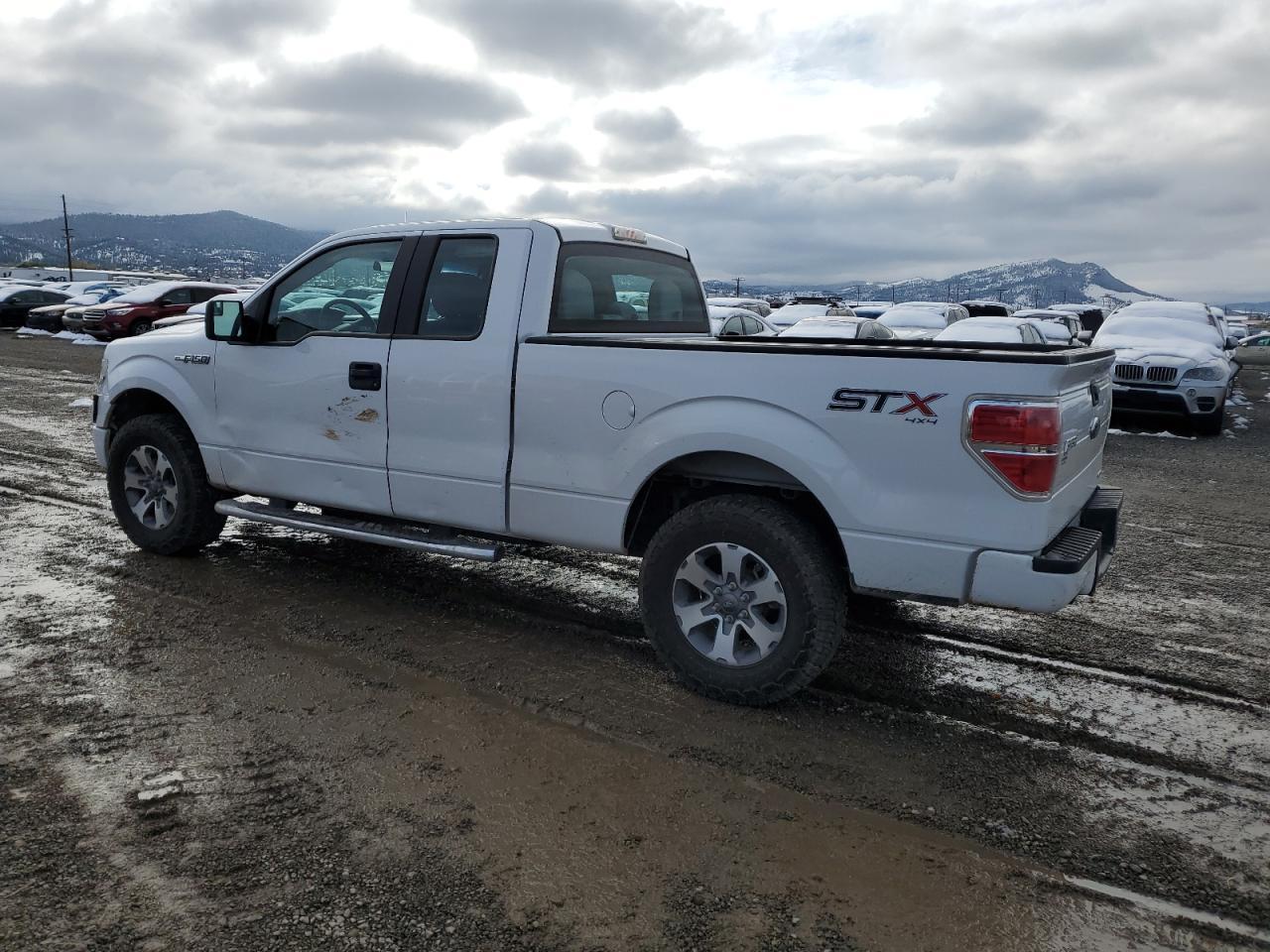 2014 Ford F150 Super Cab - Фото 2