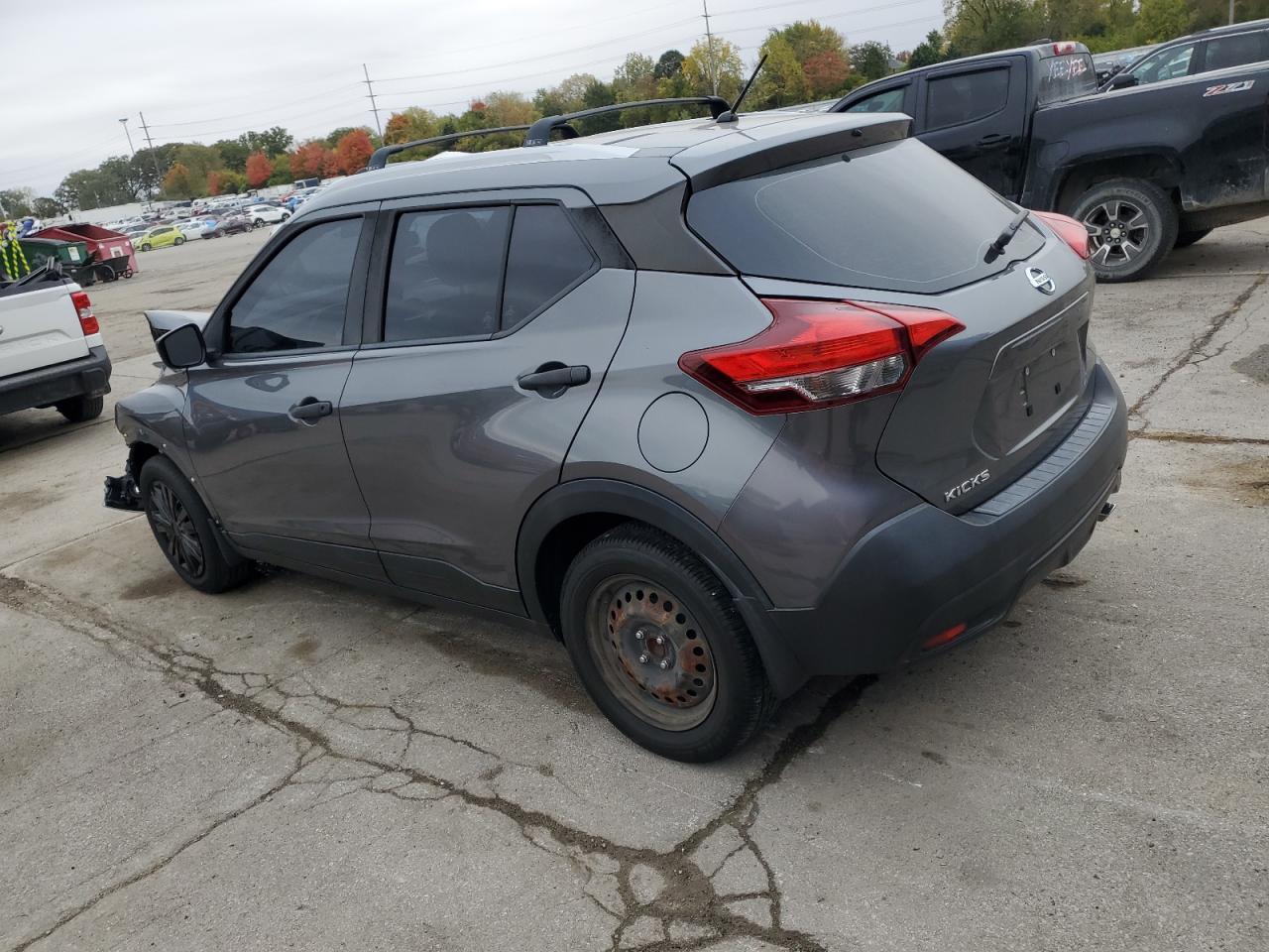 2018 Nissan Kicks S - Фото 2