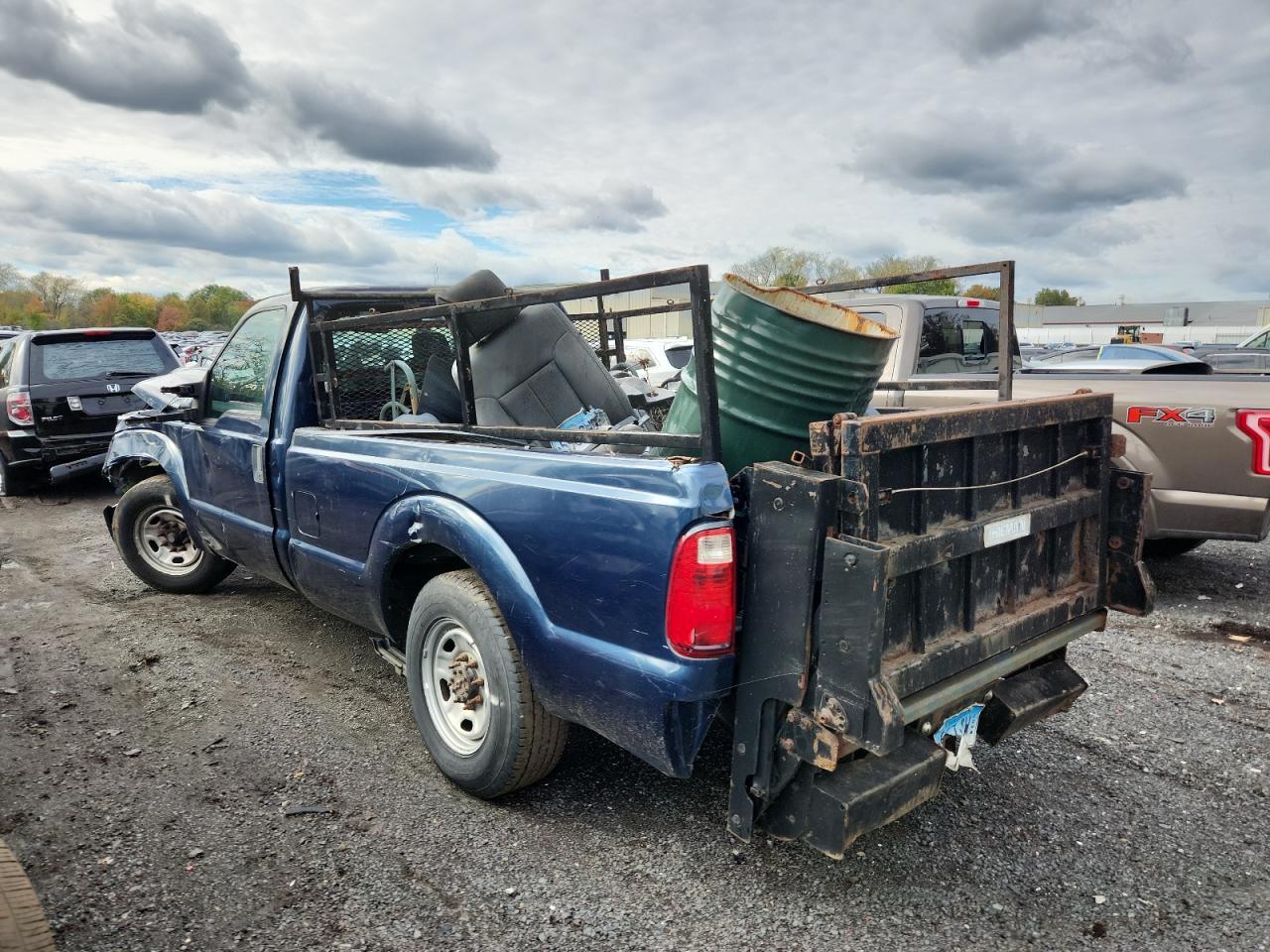 2013 Ford F250 Super Duty - Image 2