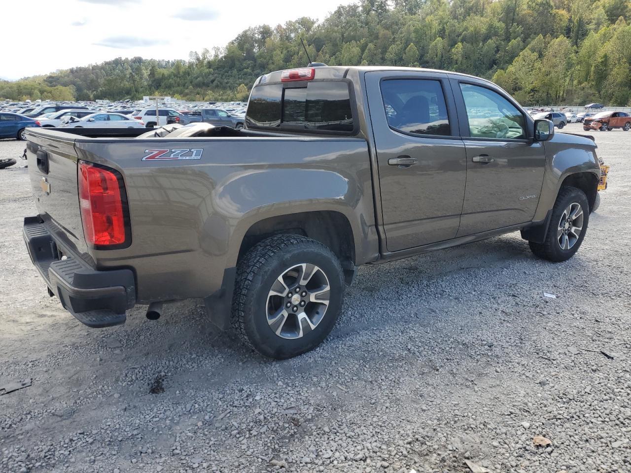 2016 Chevrolet Colorado Z71 - Фото 3