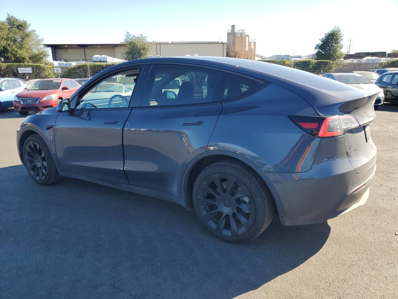 2020 Tesla Model Y - Фото 2