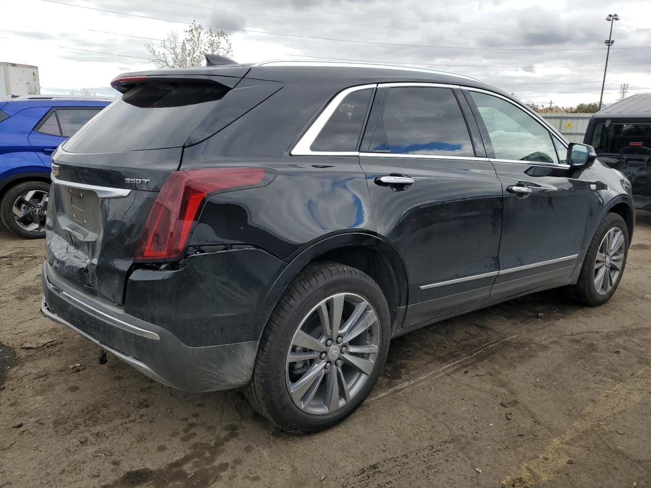 2025 Cadillac Xt5 Premium Luxury - Фото 3
