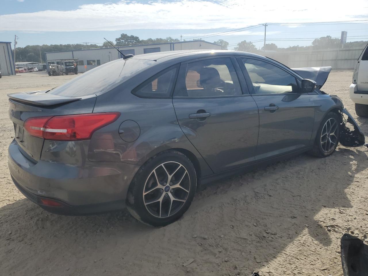 2017 Ford Focus Sel - Фото 3