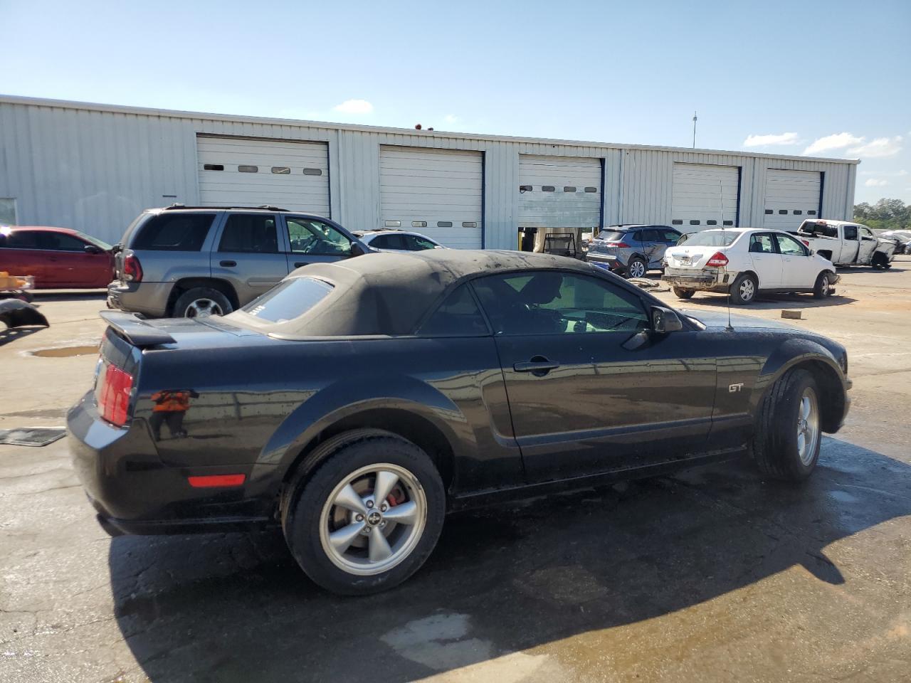 2007 Ford Mustang Gt - Фото 3