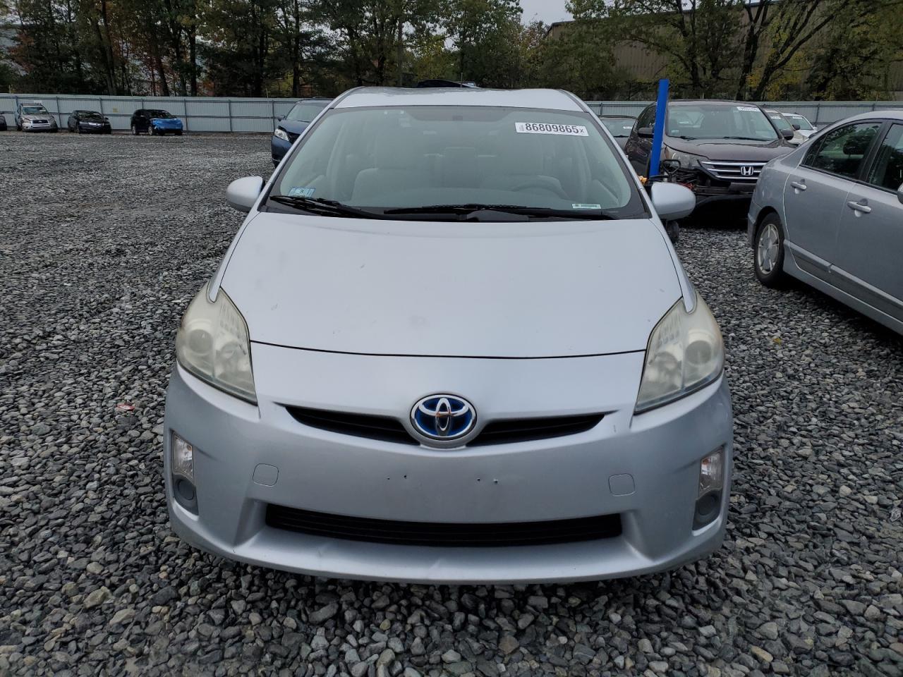 2011 Toyota Prius - Image 5