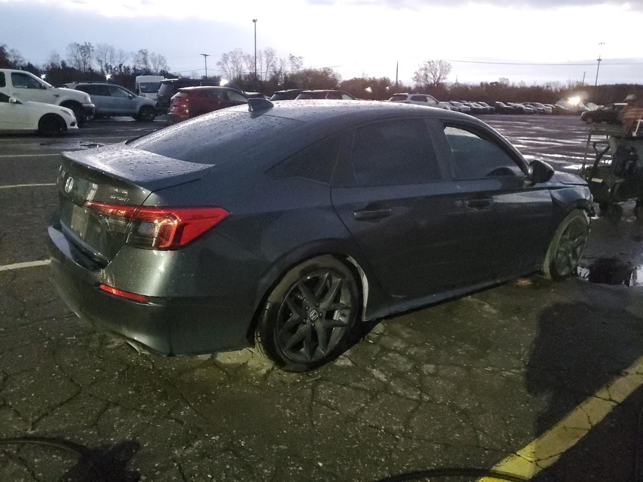 2024 Honda Civic Sport - Image 3