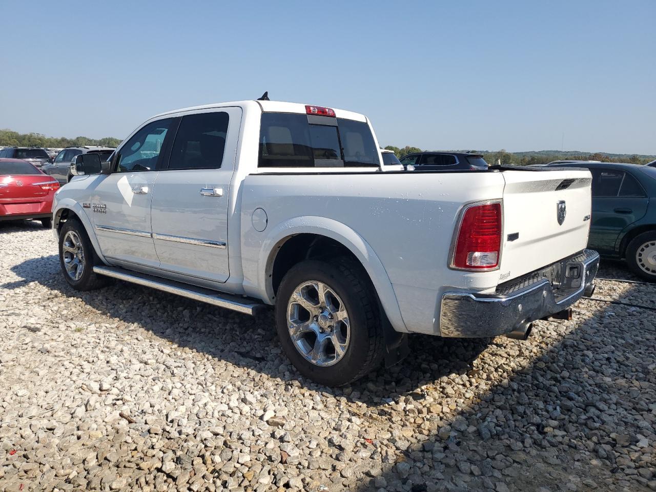 2015 Ram 1500 Laramie - Фото 2