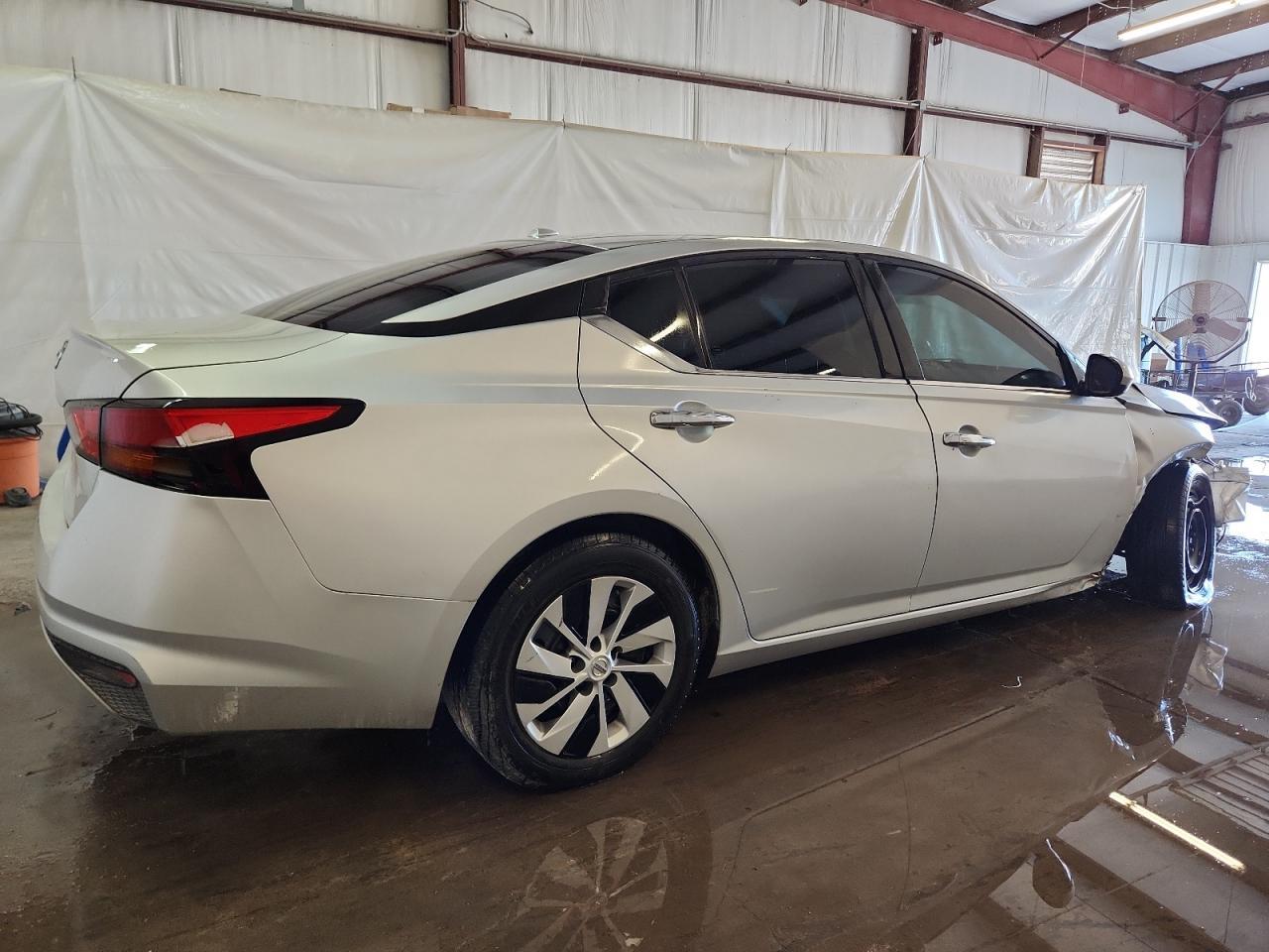 2020 Nissan Altima 2.5 S - Image 3