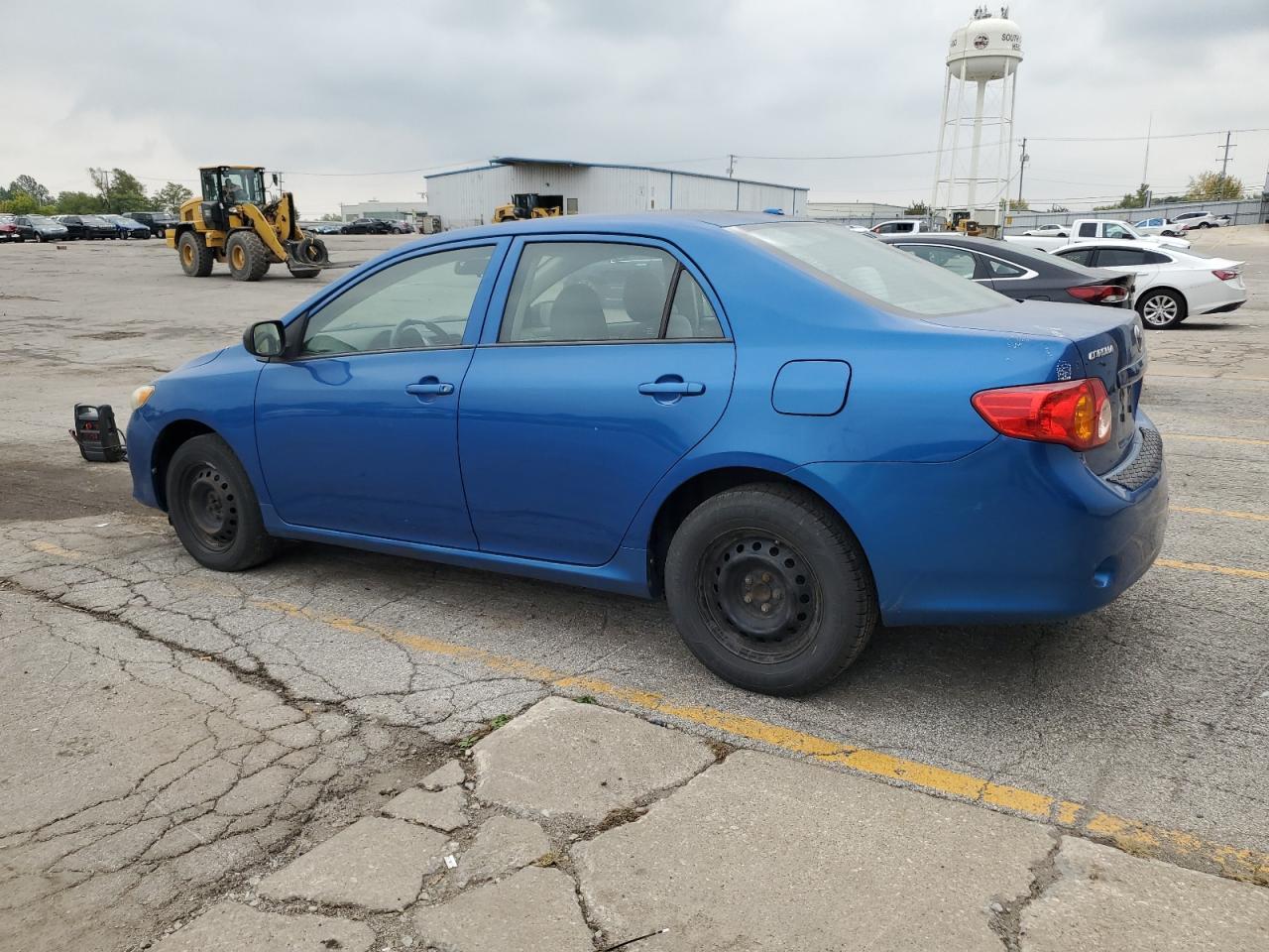 2010 Toyota Corolla Base - Фото 2