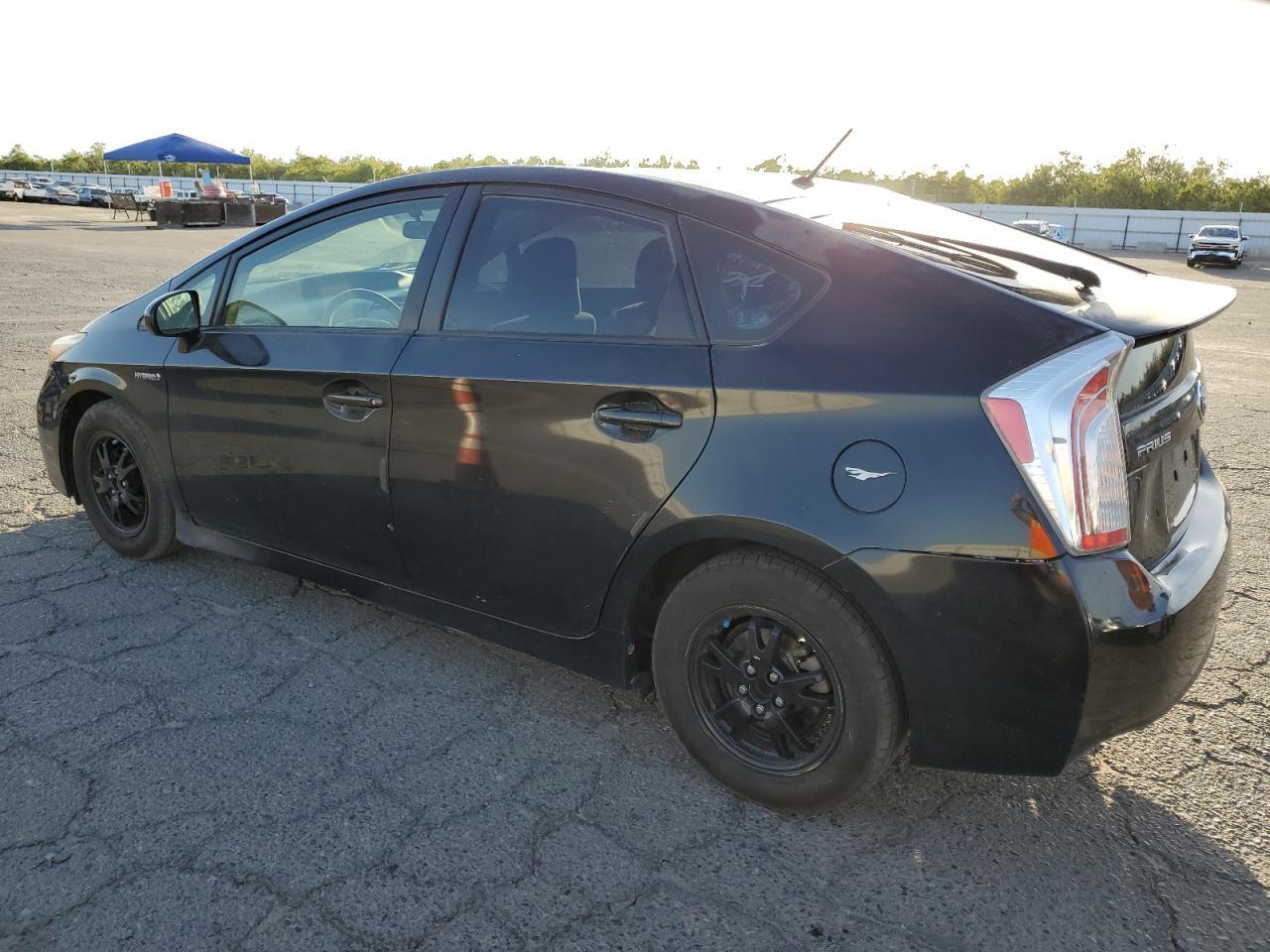 2014 Toyota Prius - Фото 2