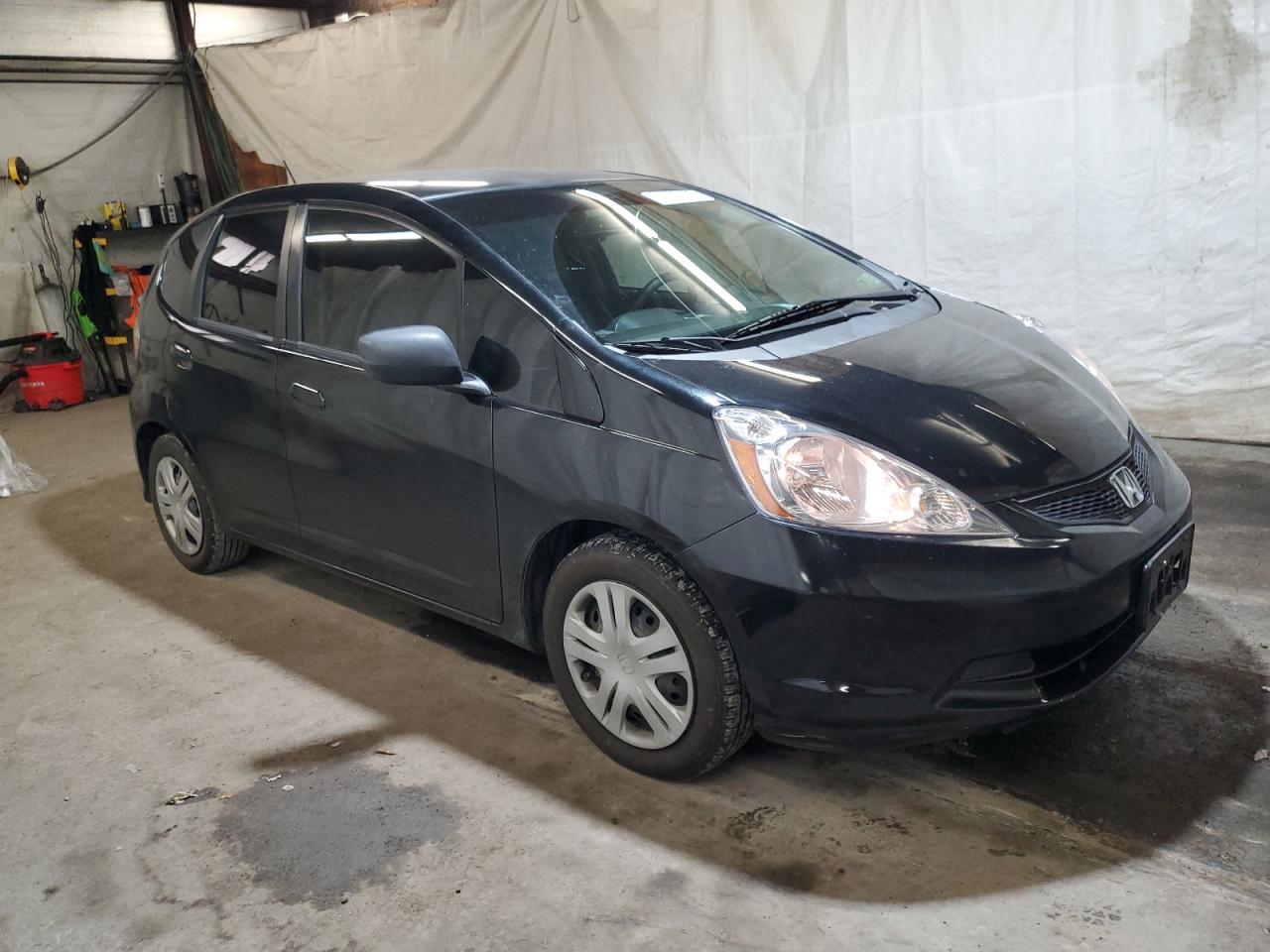 2011 Honda Fit - Фото 4