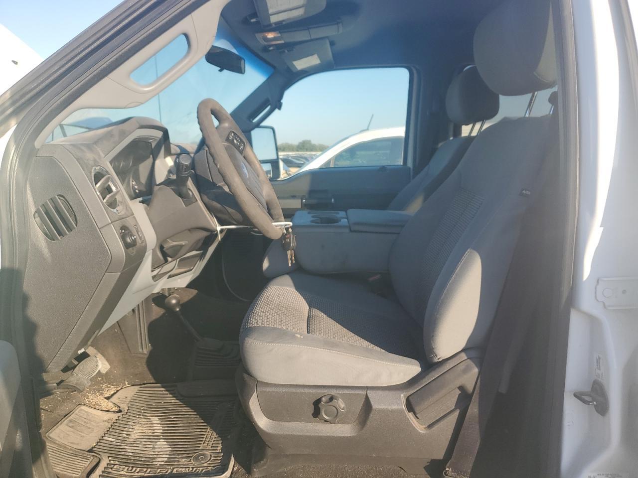 2015 Ford F250 Super Duty - Фото 7