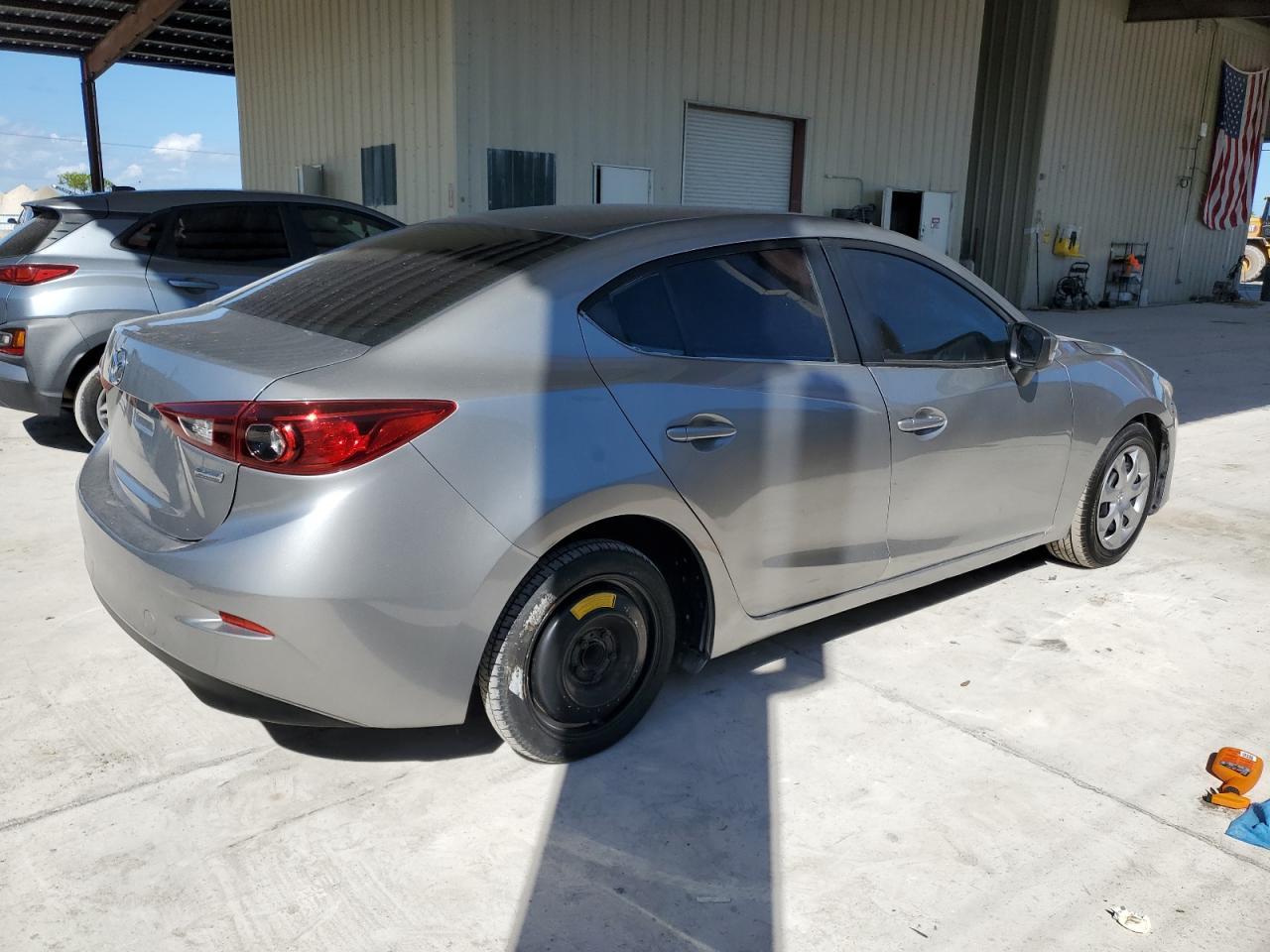 2015 Mazda 3 Sport - Фото 3