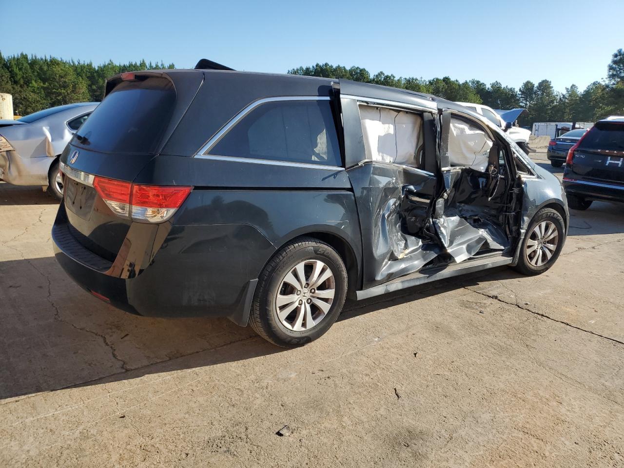 2015 Honda Odyssey Ex - Фото 3