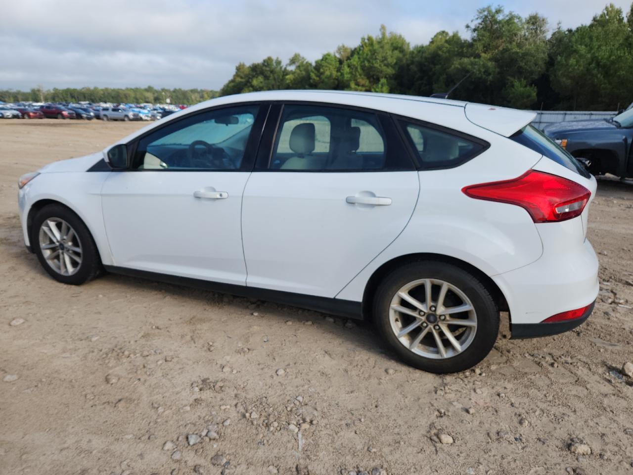 2018 Ford Focus Se - Фото 2