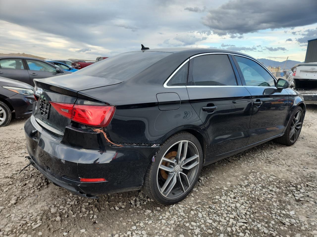 2015 Audi A3 Premium - Фото 3