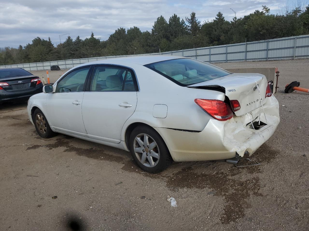 2006 Toyota Avalon Xl - Фото 2