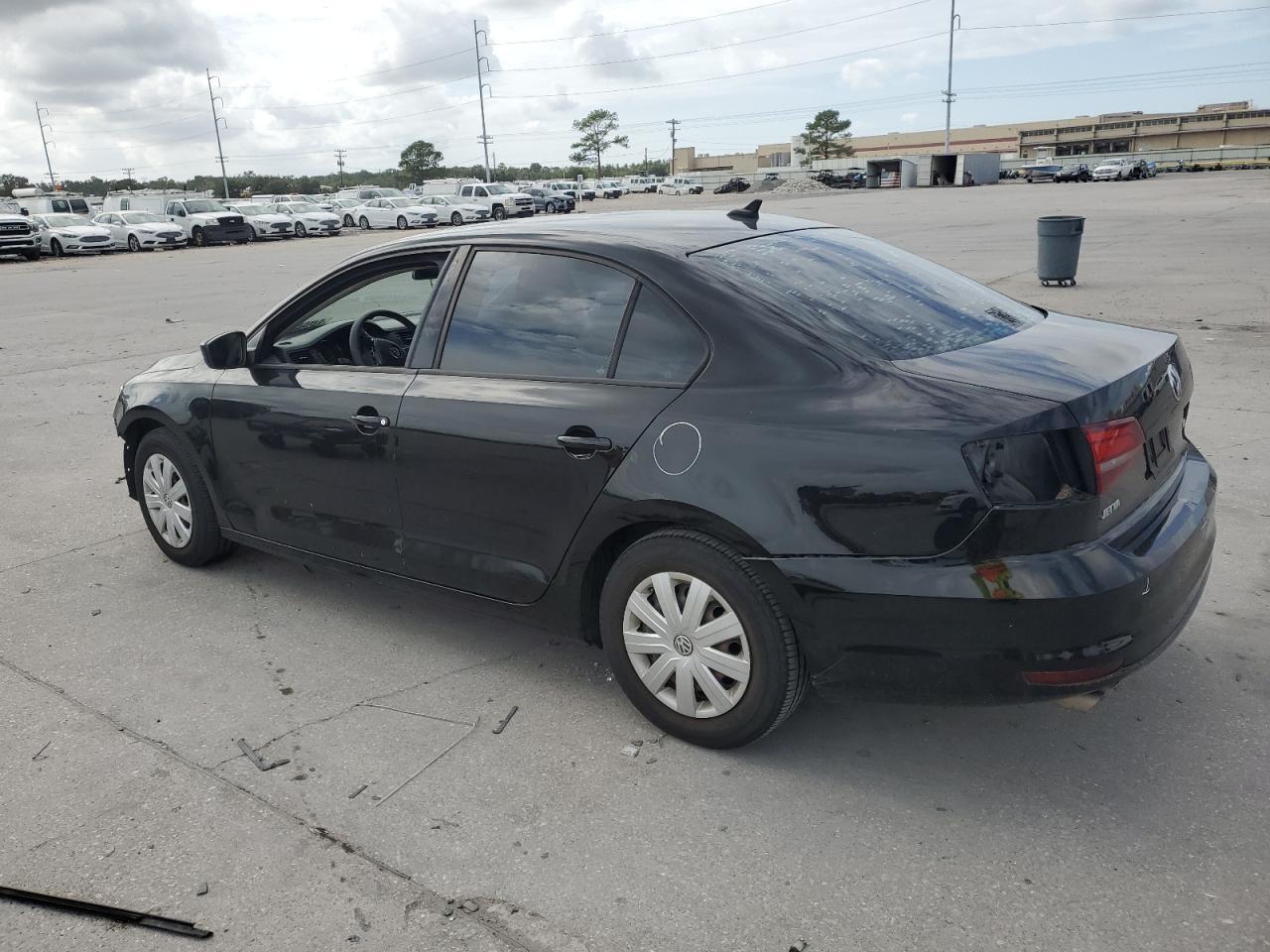 2016 Volkswagen Jetta S - Фото 2