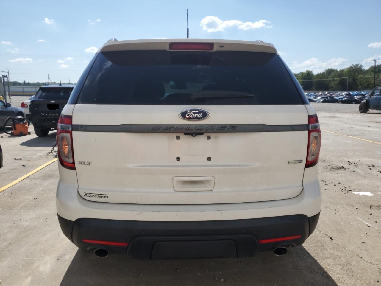 2015 Ford Explorer Xlt - Фото 6