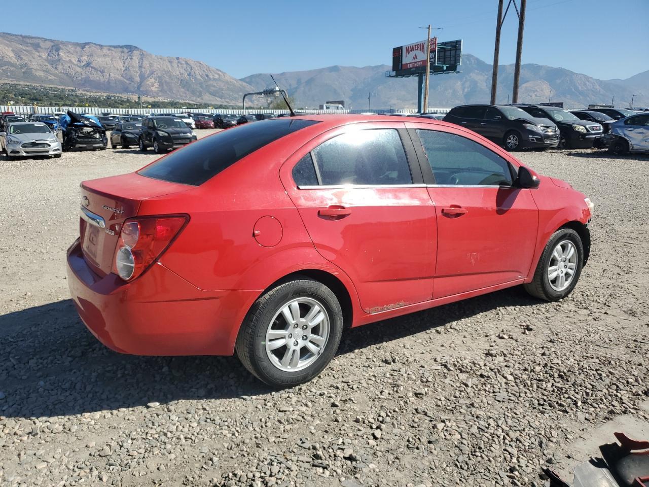 2013 Chevrolet Sonic Lt - Image 3