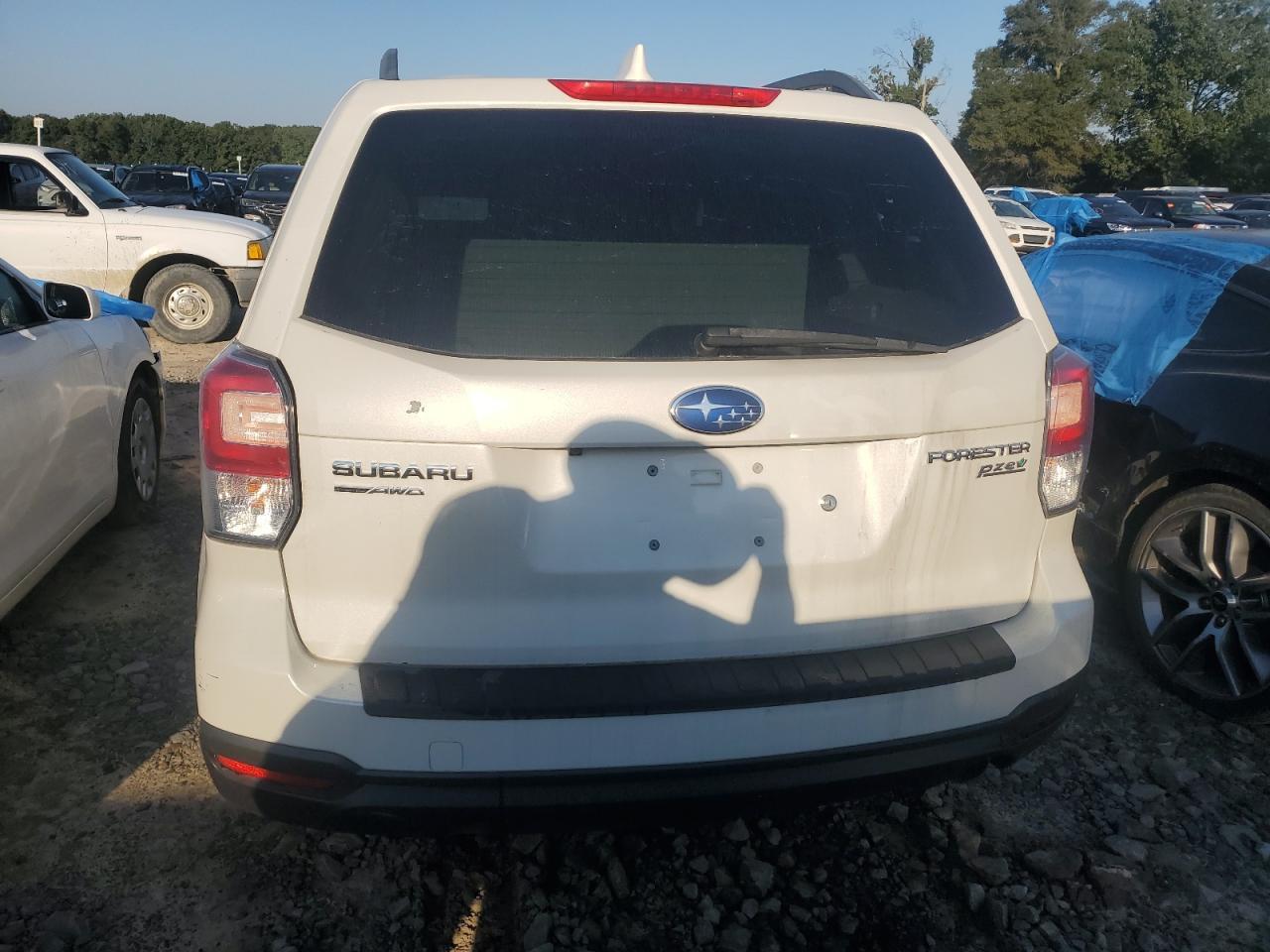 2017 Subaru Forester 2.5I - Фото 6