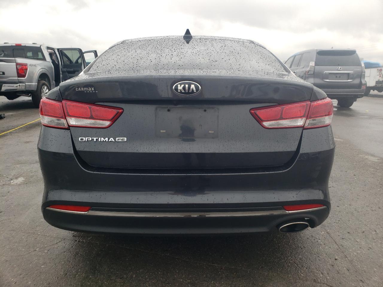 2017 Kia Optima Lx - Image 6