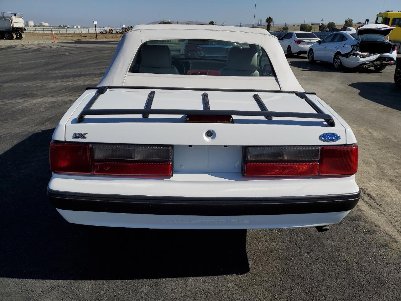 1989 Ford Mustang Lx - Фото 6