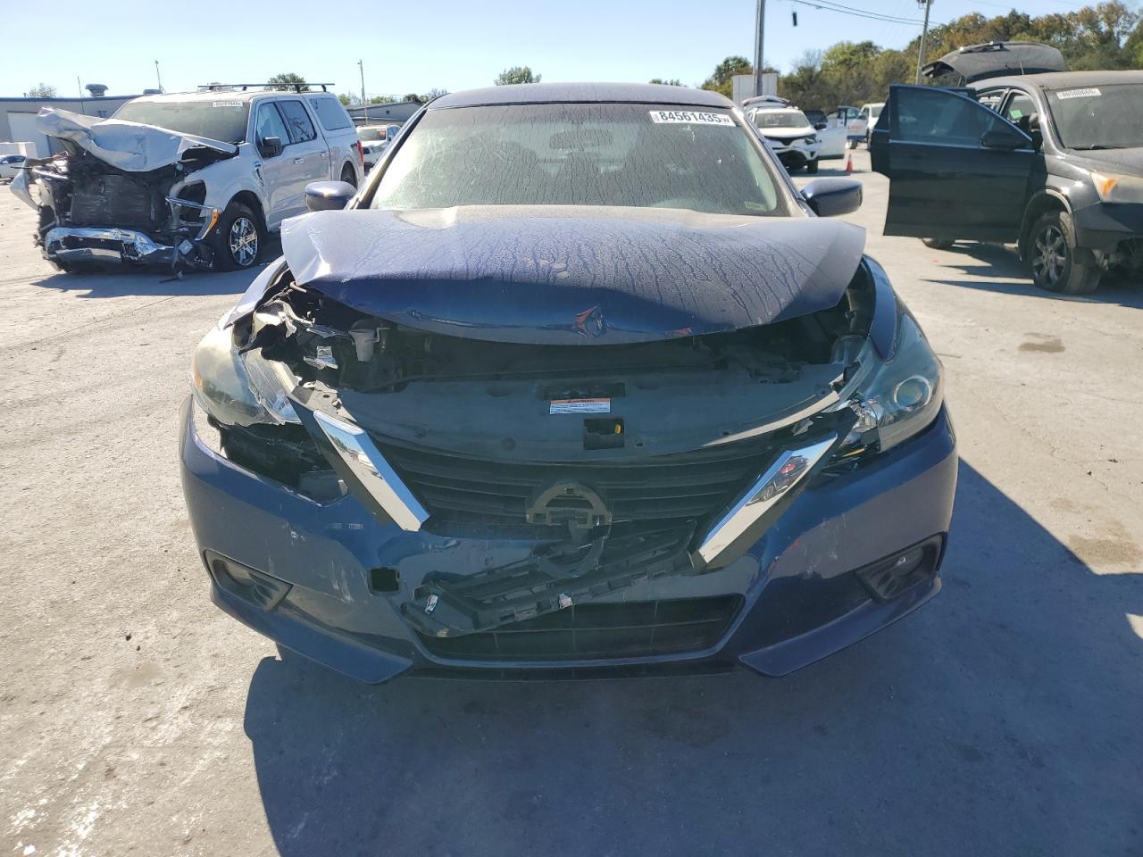 2017 Nissan Altima 2.5 - Фото 5