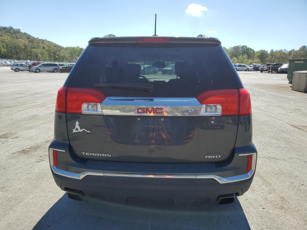 2017 GMC Terrain Slt - Image 6