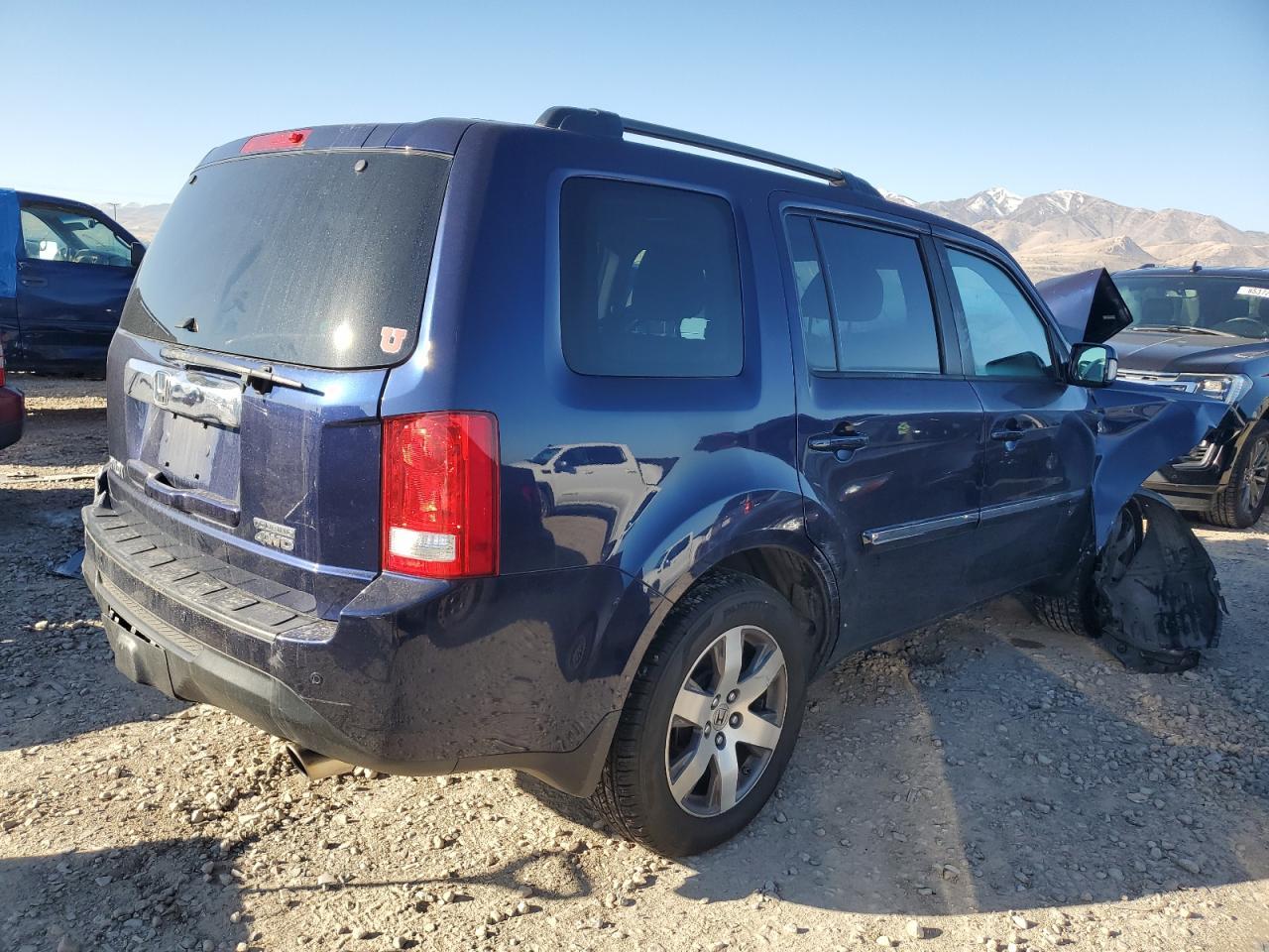 2014 Honda Pilot Touring - Image 3