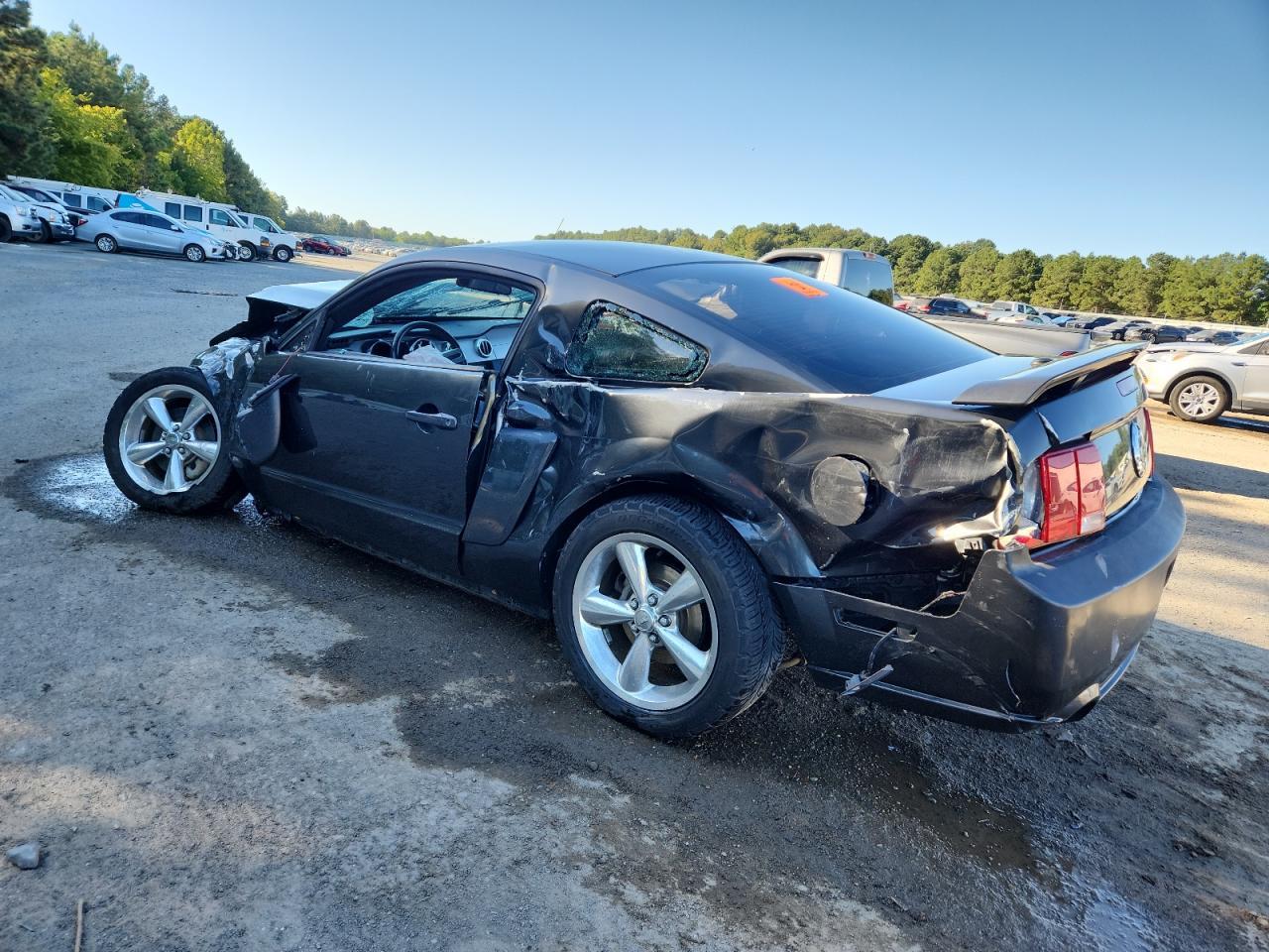 2009 Ford Mustang Gt - Image 2