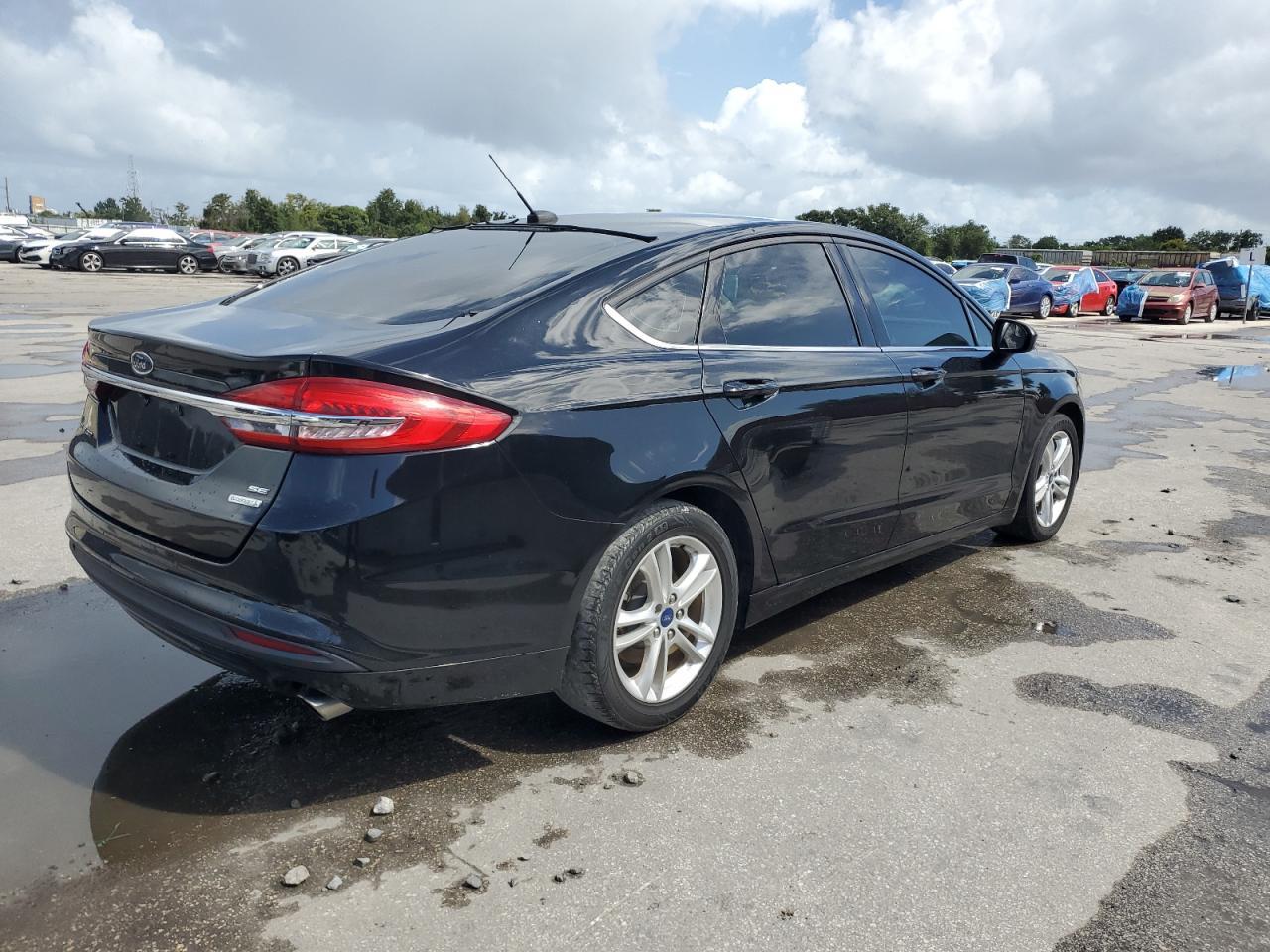2018 Ford Fusion Se - Фото 3