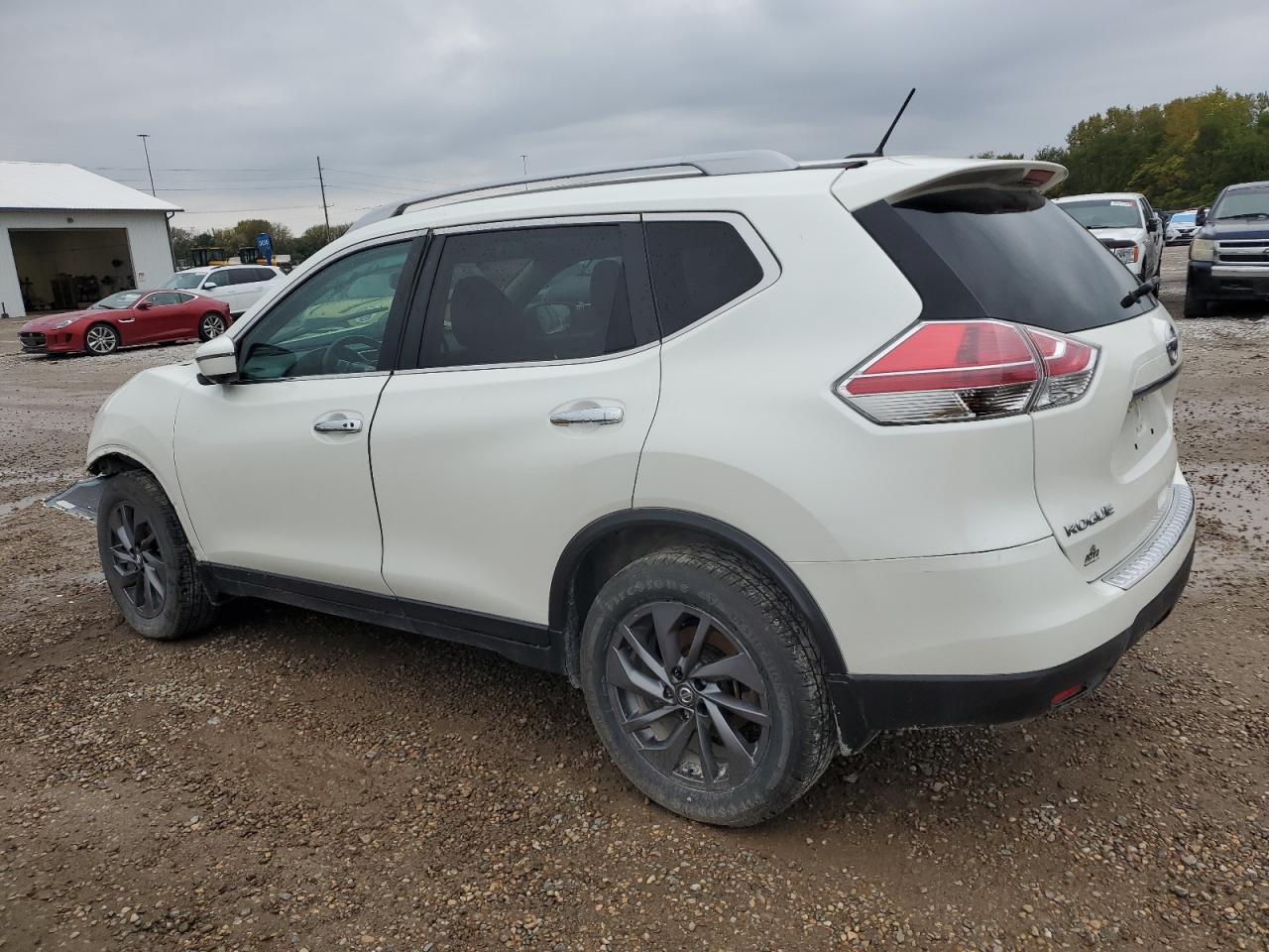 2016 Nissan Rogue S - Image 2