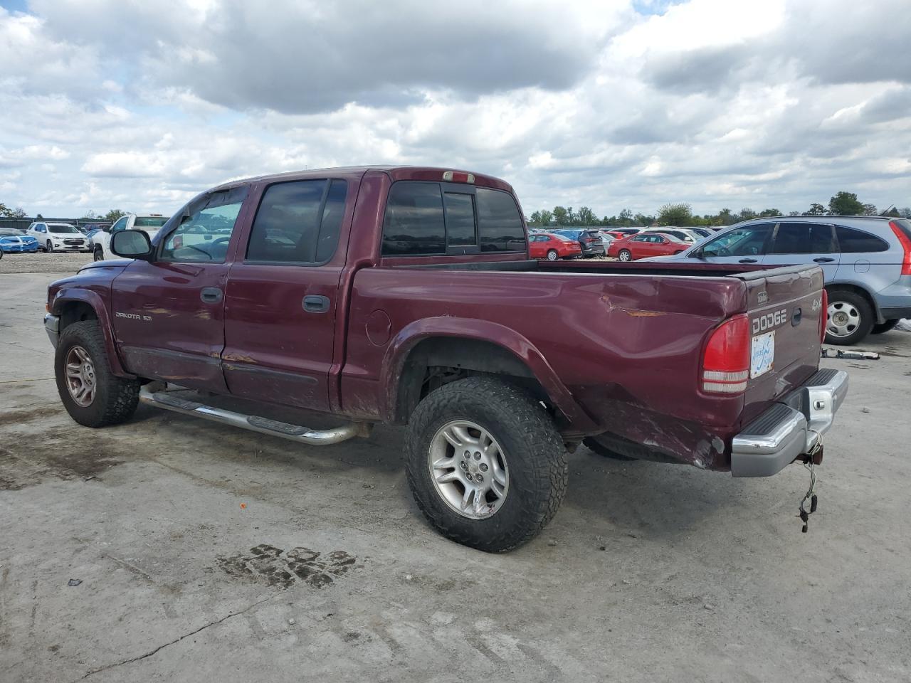 2001 Dodge Dakota Quad - Image 2