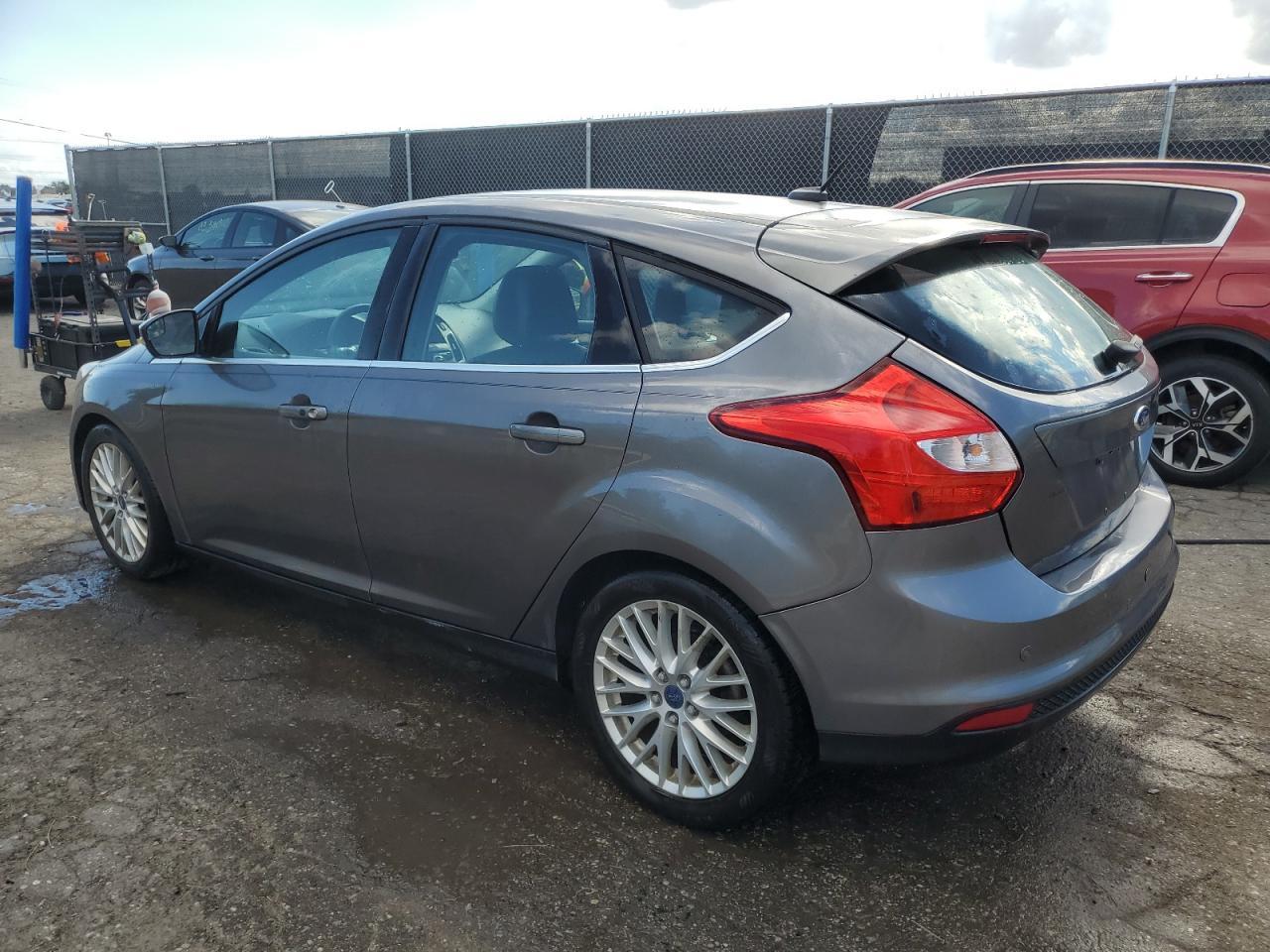 2014 Ford Focus Titanium - Фото 2