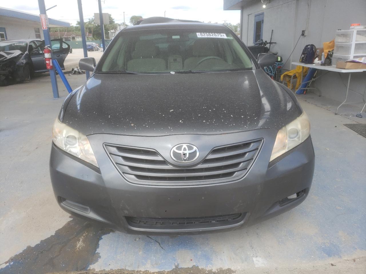 2009 Toyota Camry Base - Фото 5