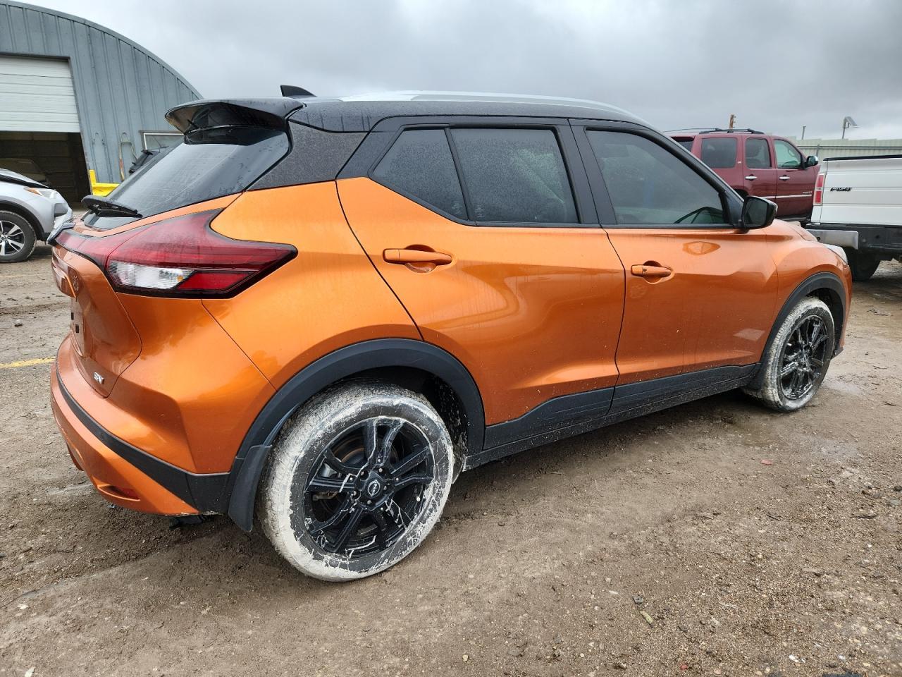 2023 Nissan Kicks Sv - Image 3