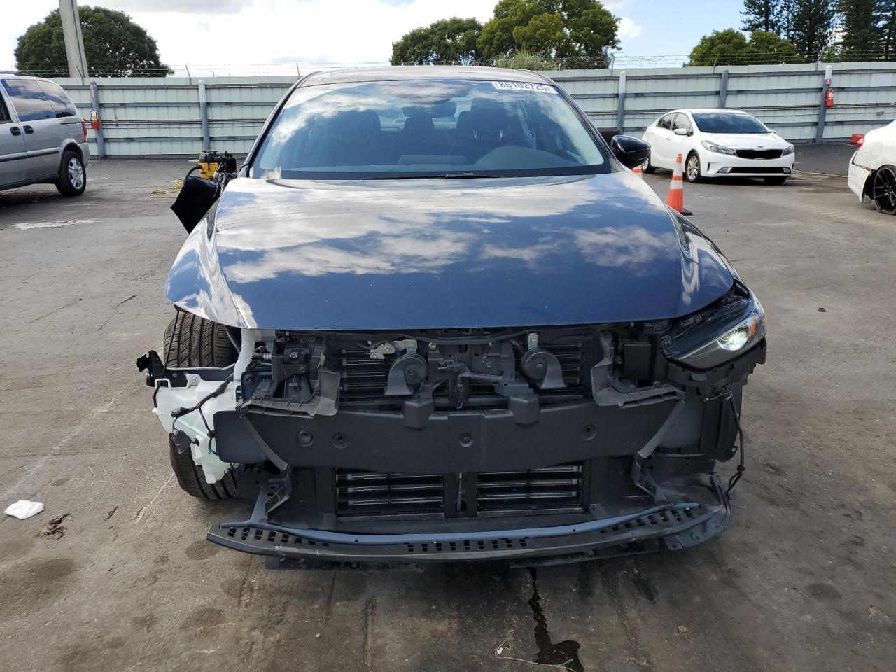 2025 Mazda 3 Select Sport - Фото 5