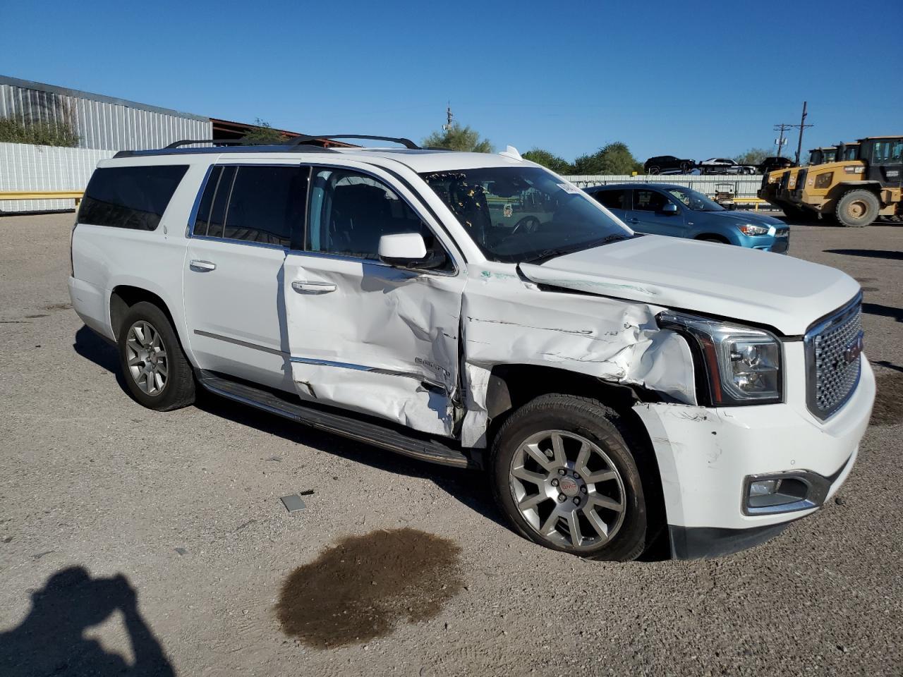 2017 GMC Yukon Xl Denali - Фото 4