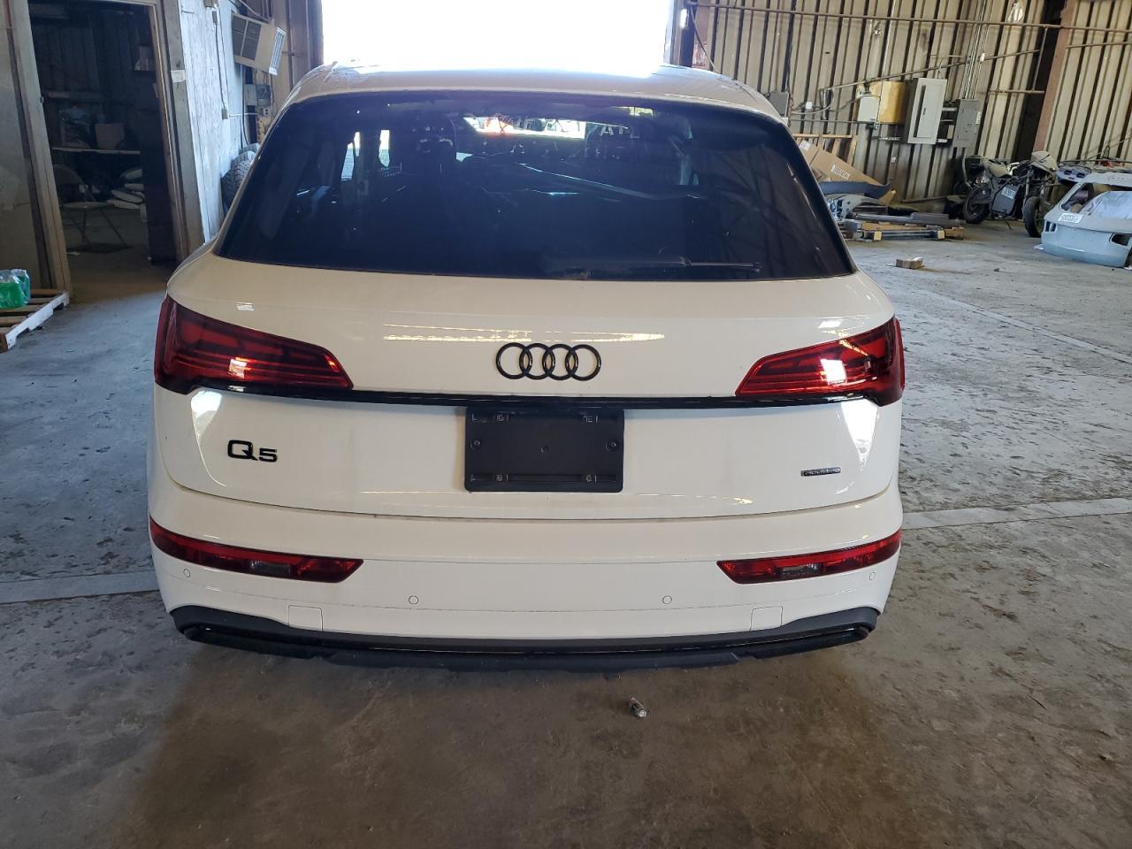 2025 Audi Q5 Premium 40 - Image 6