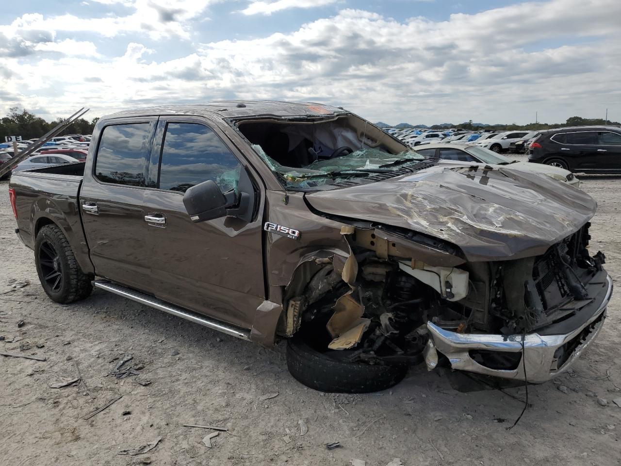 2015 Ford F150 Supercrew - Фото 4