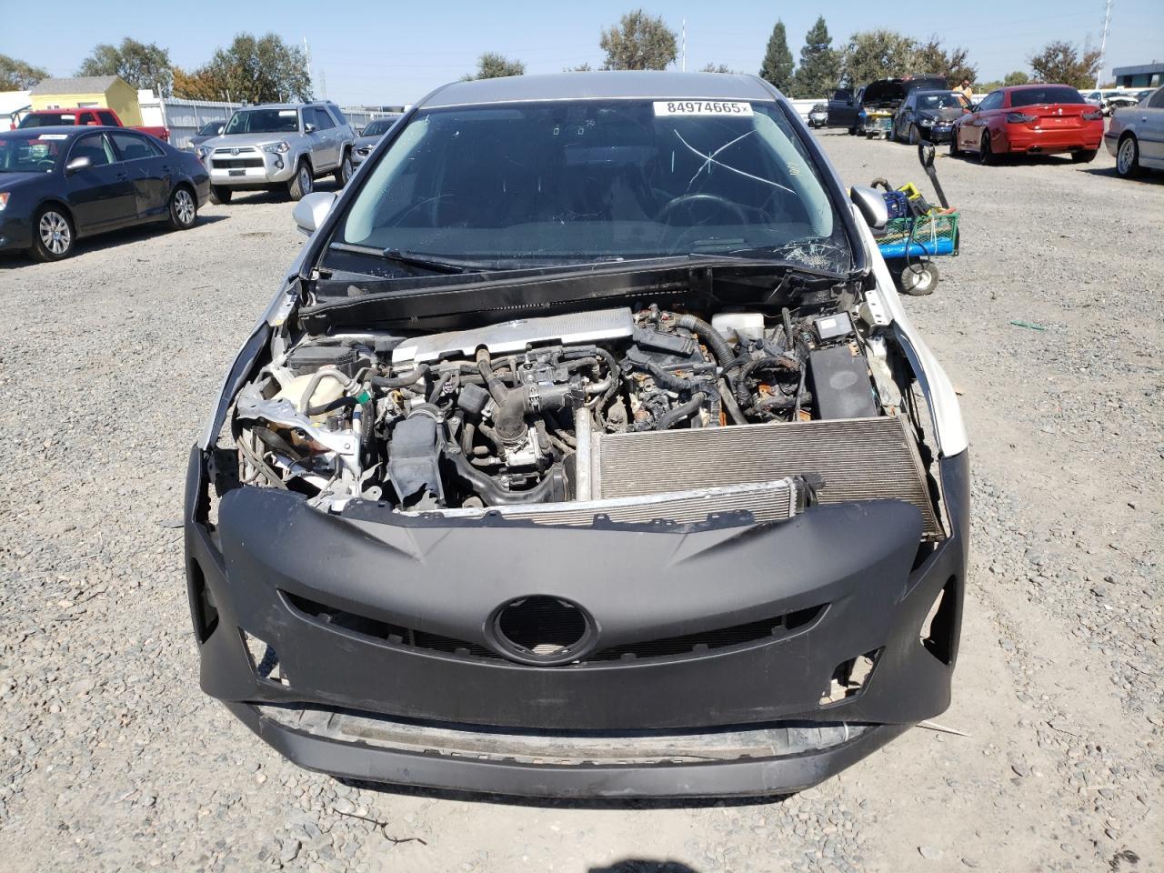 2017 Toyota Prius - Image 5